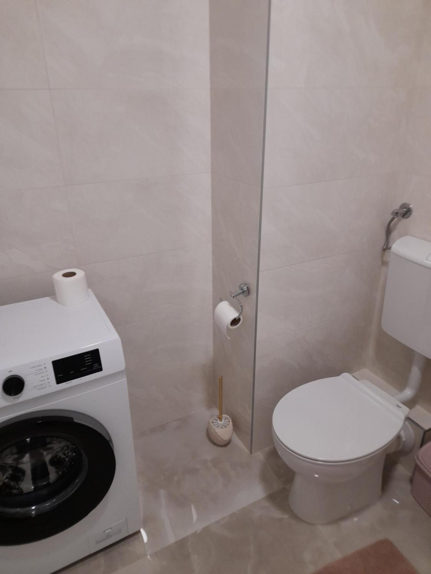 Apartman Lena Banja Luka Ngoại thất bức ảnh